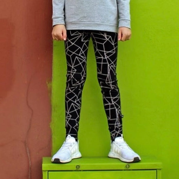 Mói White cubes pattern on black background Leggings