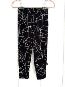 Mói White cubes pattern on black background Leggings